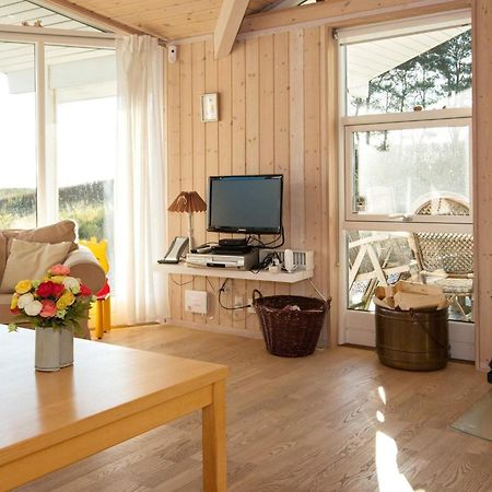 6 Person Holiday Home In Knebel Orby Exterior photo